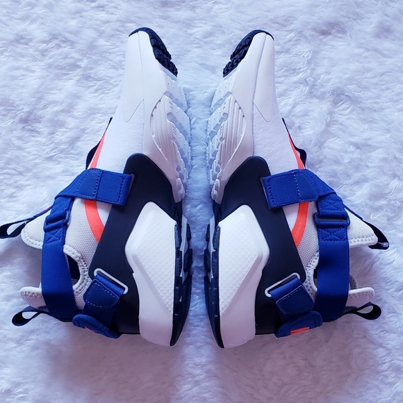 New Womens Nike Air Huarache City Low - Picture 4 of 7